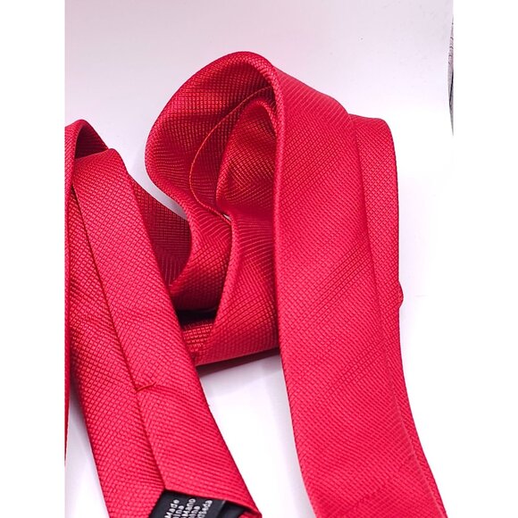 Van Heusen Mens Classic Solid Red Necktie - Picture 9 of 16